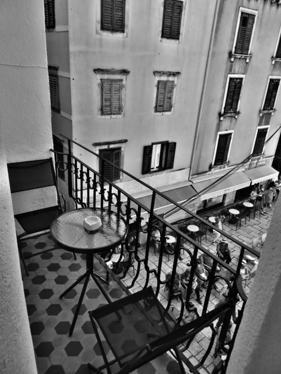 Apartment Barbara - Bojana Šibenik Quarto foto
